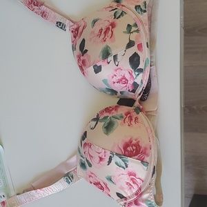 Victoria secret bra 34b